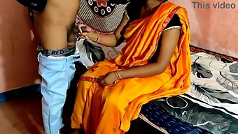 ટીન (18+) ભાભી હિંદી ઑડિયોમાં મોટી લંબી લંબી ચોડથી બંધ થઈ જાય છે
