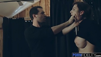 Ivy Labelle'S Passionate Encounter With A Well-Endowed Partner