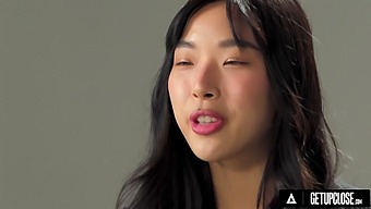 Intimate View Of Brunette Elle Lee'S Orgasmic Solo Masturbation